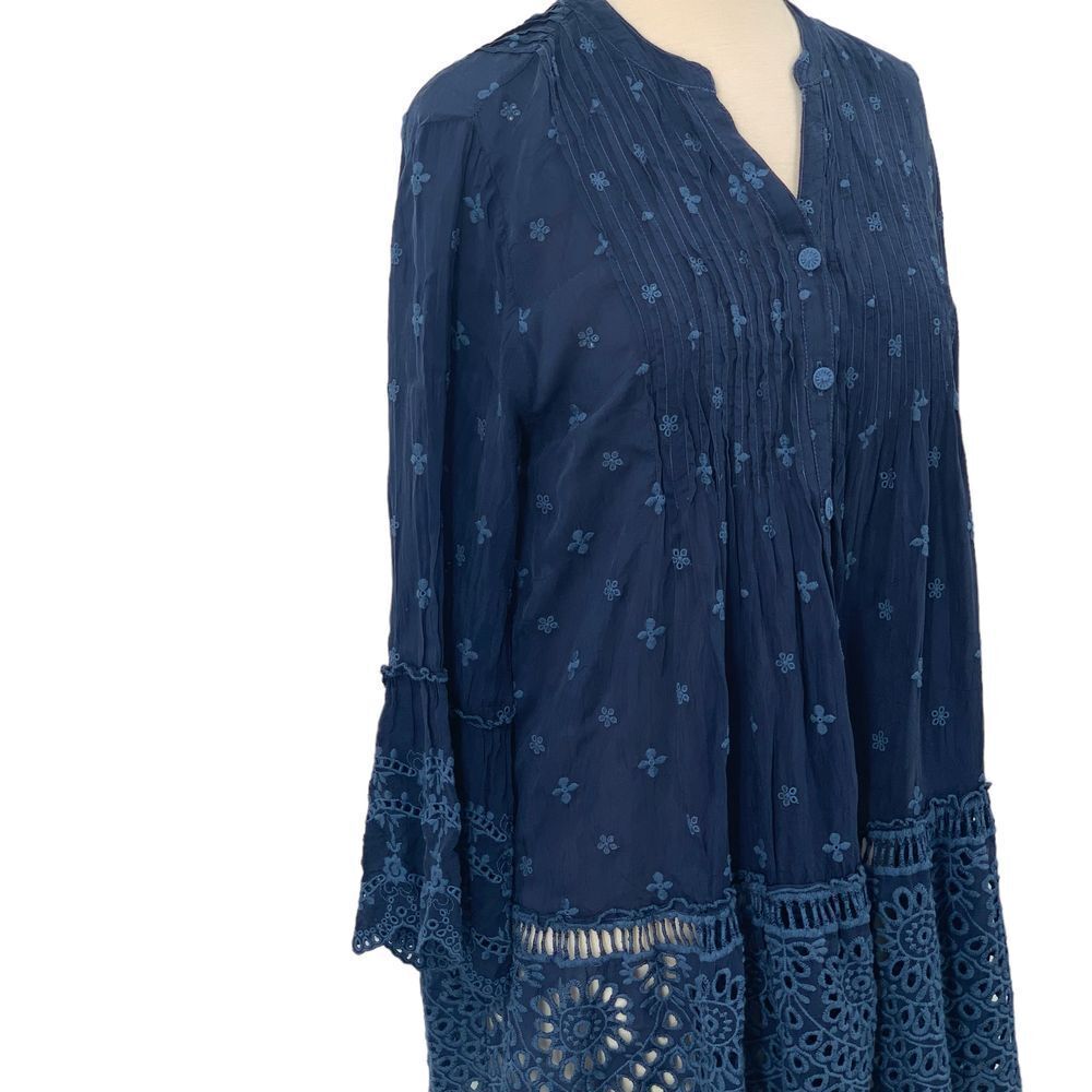 Johnny Was Manchengo Boho Navy Blue Pleated Embroidered Eyelet Tunic Size S - Picture 5 of 10